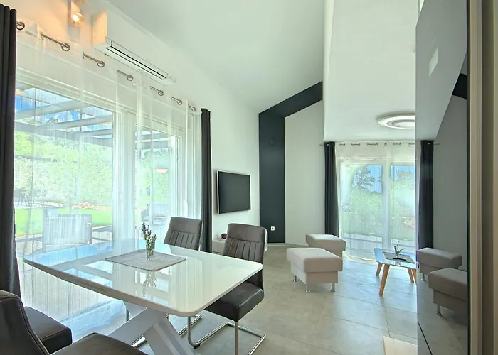 Crystallina Vila Umag