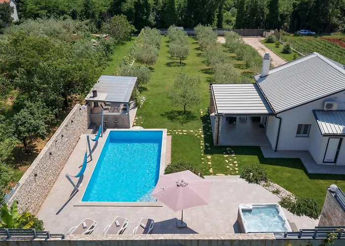 Crystallina Vila Umag