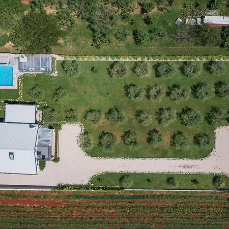 Crystallina Villa Umago