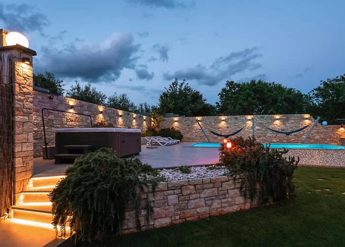 Crystallina * Ουμάγκ